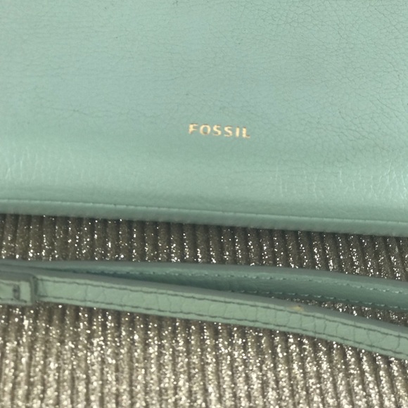 Fossil: Womens Full Zip Mint Green Wallet - Picture 2 of 11